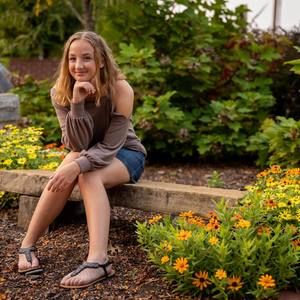 Meet your Posher, Claudia